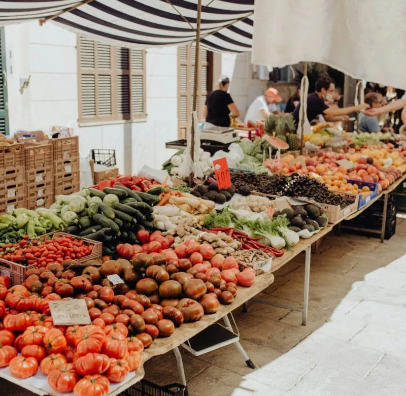 Weekly Markets in Mallorca: Days, Locations & Local Tips