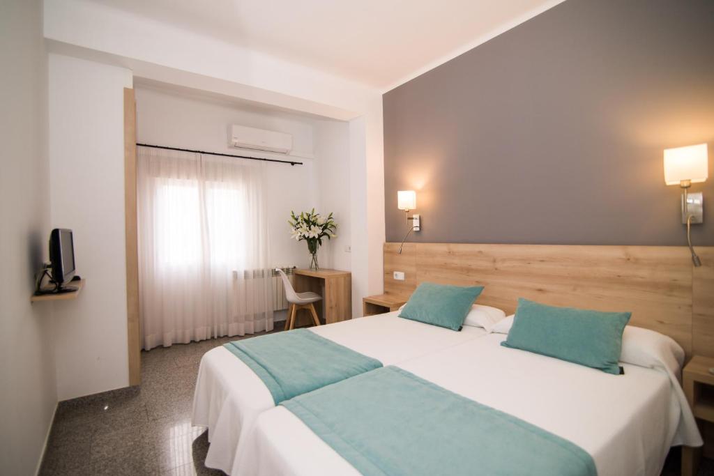 Best Budget Hotels in Palma de Mallorca 10 Hotel Abelay