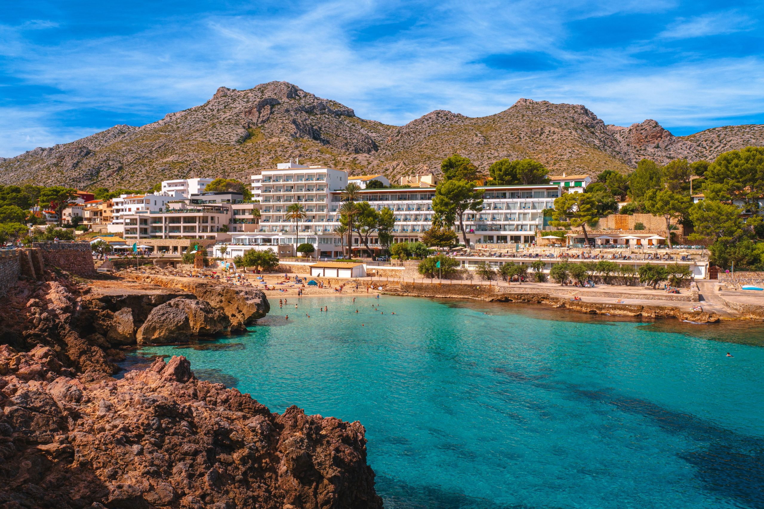 Live in Mallorca: Palma vs. Coastal Towns vs. Countryside