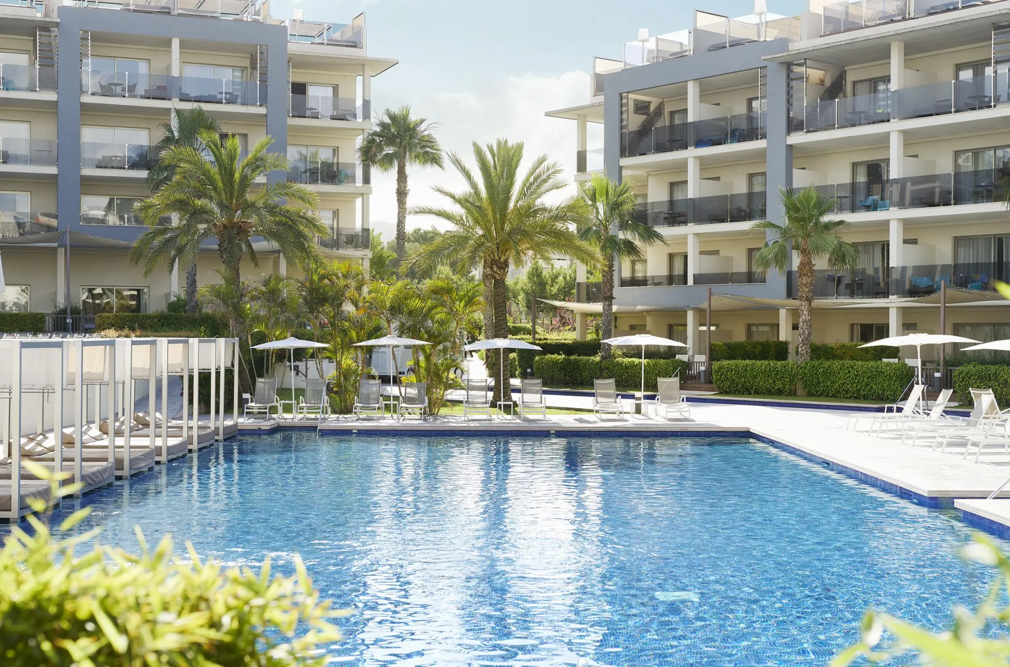 Best Beach Hotels in Mallorca 51 Zafiro hotel