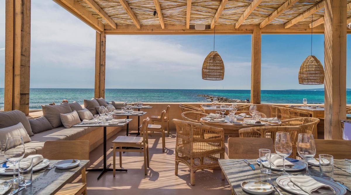 Beachfront Restaurants & Bars in Palma – Where to Eat by the Sea 5 Portixol restaurants