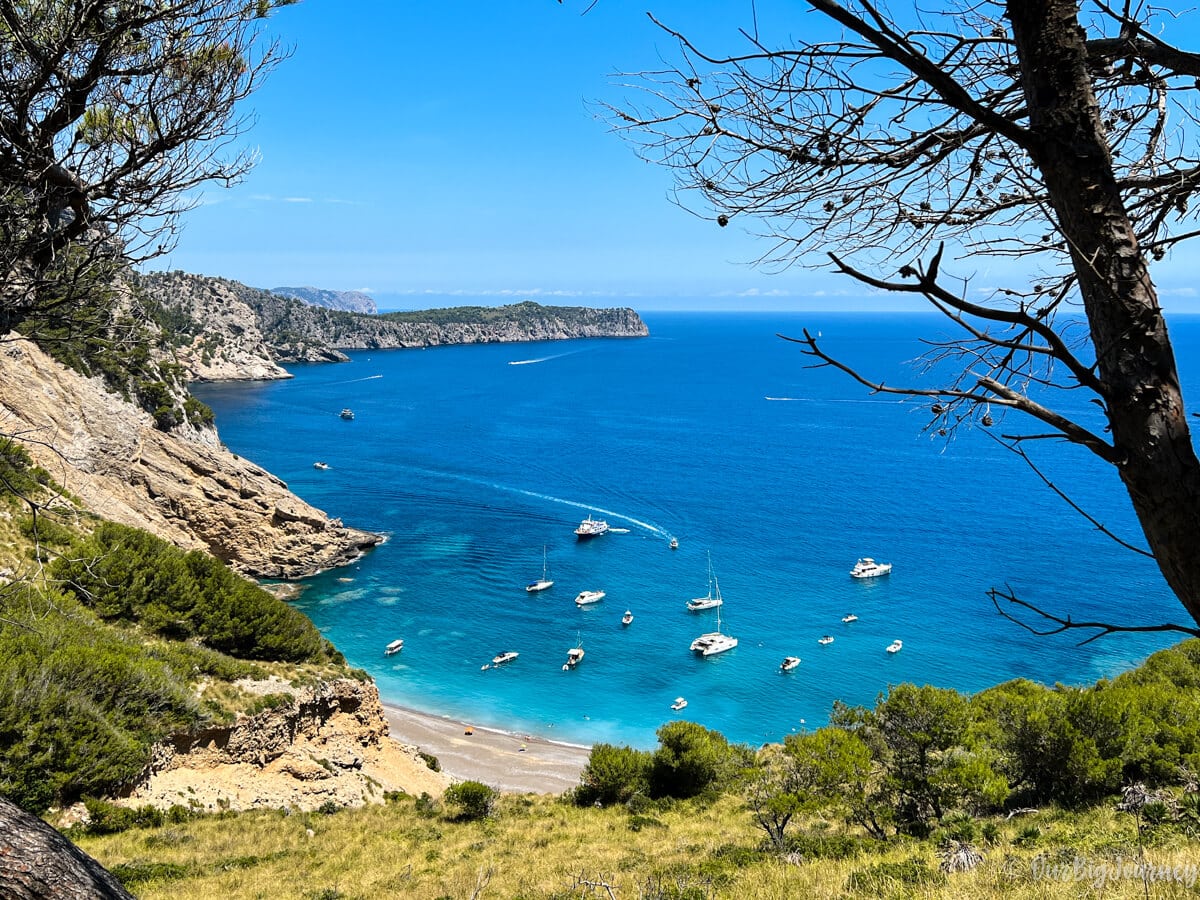 Hidden Beaches of Mallorca – 12 Secret Calas to Check Out 17 Es Coll Baix Beach