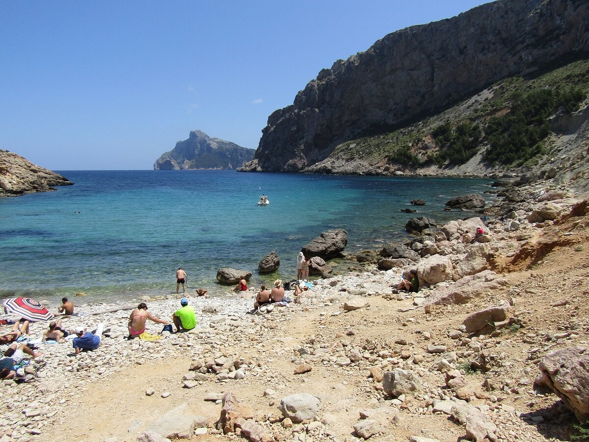 Hidden Beaches of Mallorca – 12 Secret Calas to Check Out 21 Cala Bóquer Beach