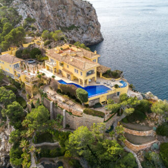 Luxury villas to rent in Mallorca