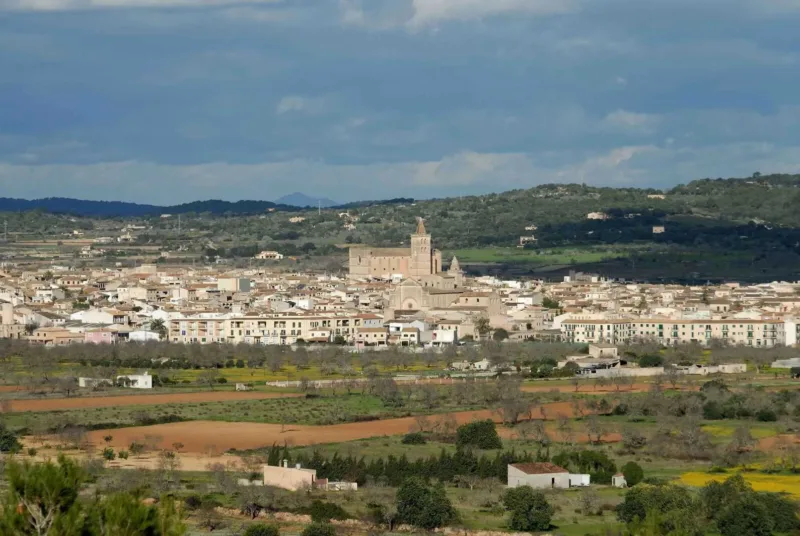 Porreres, Mallorca – A Traditional Town in the Island’s Heart