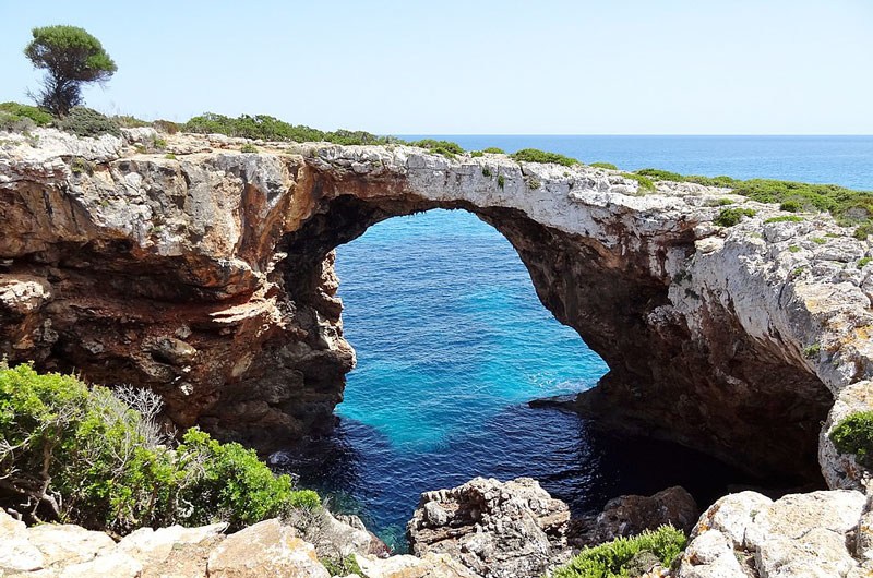 Things to Do in Cala Varques