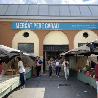 Pere garau market
