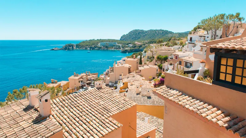 Peguera (Paguera), Mallorca – Beaches & German Holiday Hotspot