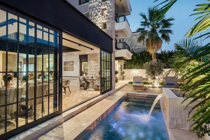 Boutique Stays in Santa Catalina & Son Armadams