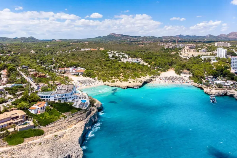 Cales de Mallorca: Turquoise Coves and Relaxed Coastal Living