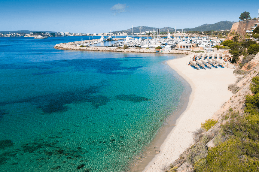 Cala de s’Oratori beach 