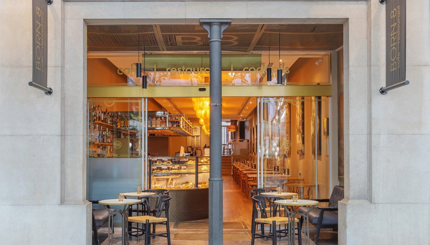 Café Born 8