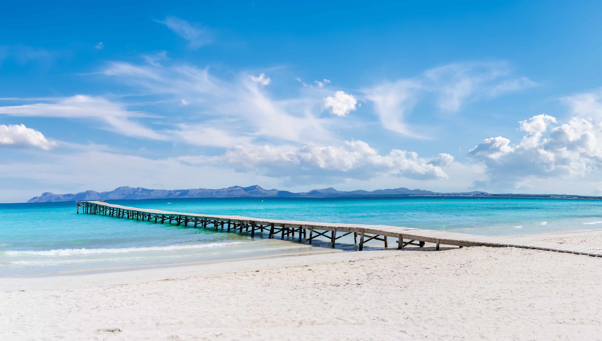 Port d’Alcúdia: Mallorca’s Family-Friendly Seaside Hub