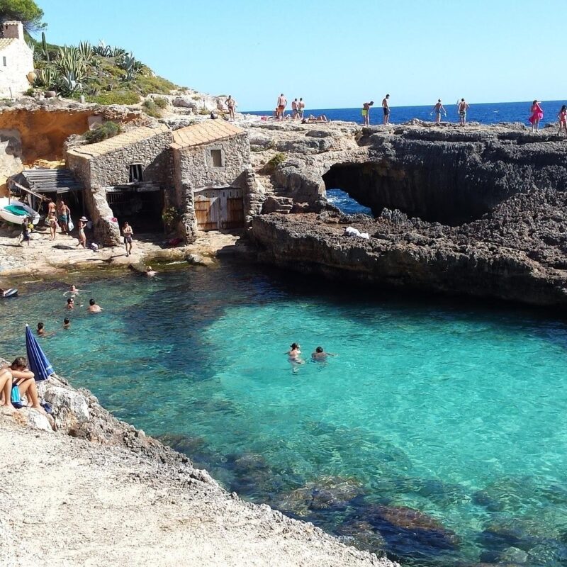 Caló des Moro & Cala s’Almunia beaches in mallorca