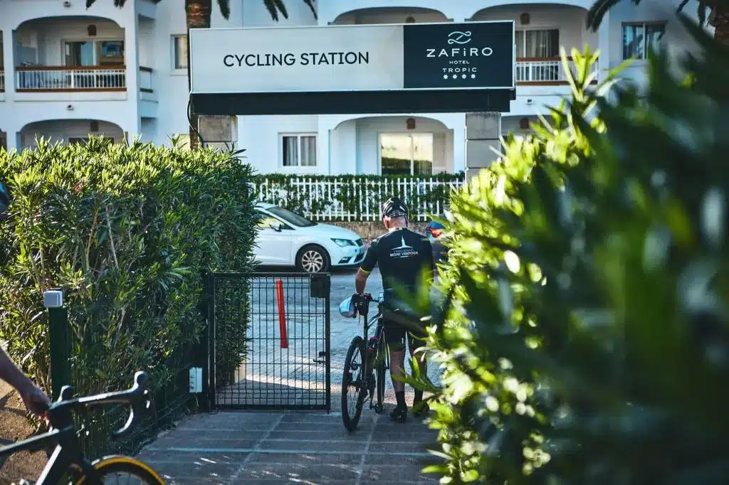 zafiro tropic hotel cycling